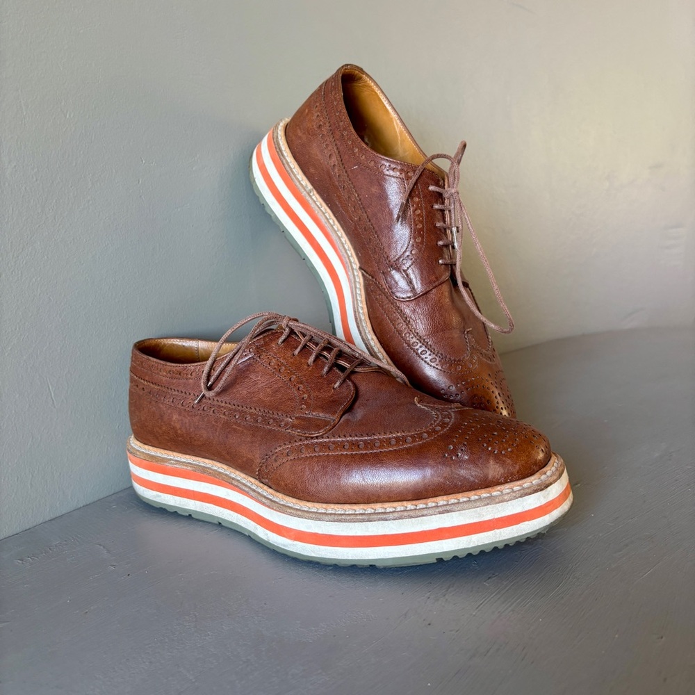 Prada Men's Brown Leather Wingtip Shoes with Striped Platform Sole - Picture 12 of 13